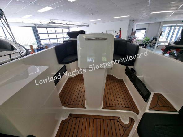 LOWLAND 690 LOWLAND 690