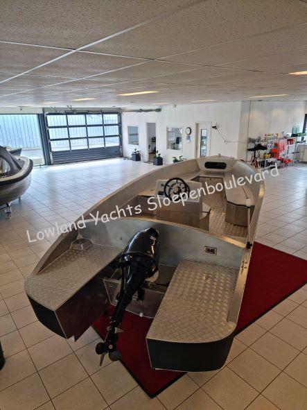 TOPCRAFT TENDER 660 TOPCRAFT TENDER 660
